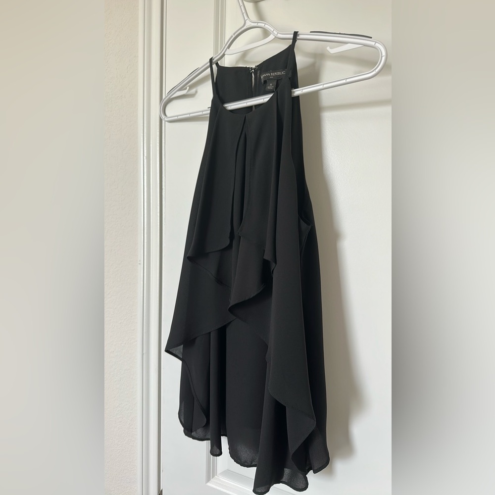 Black Sleeveless w/ Ruffle-Like Design Banana Republic Blouse